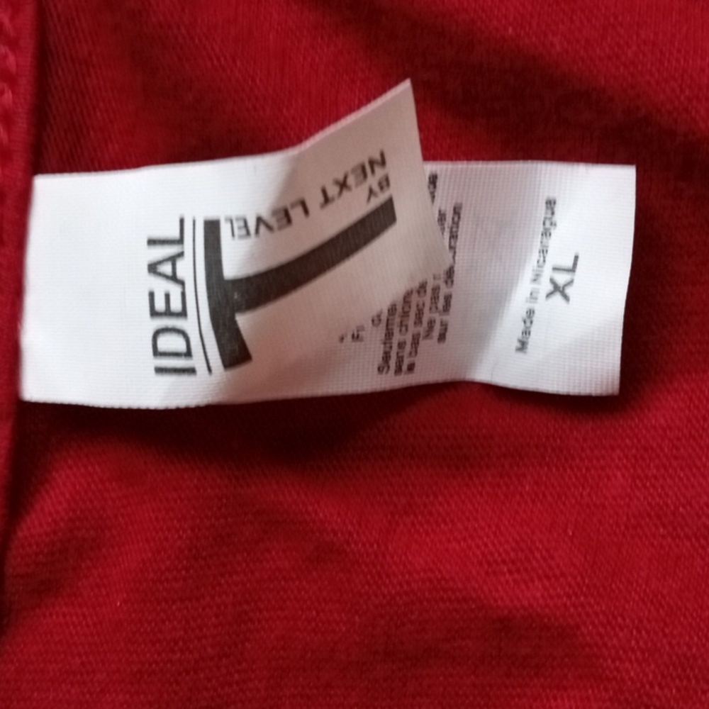 Burgundy racerback graphic tank - Picture 2 of 8